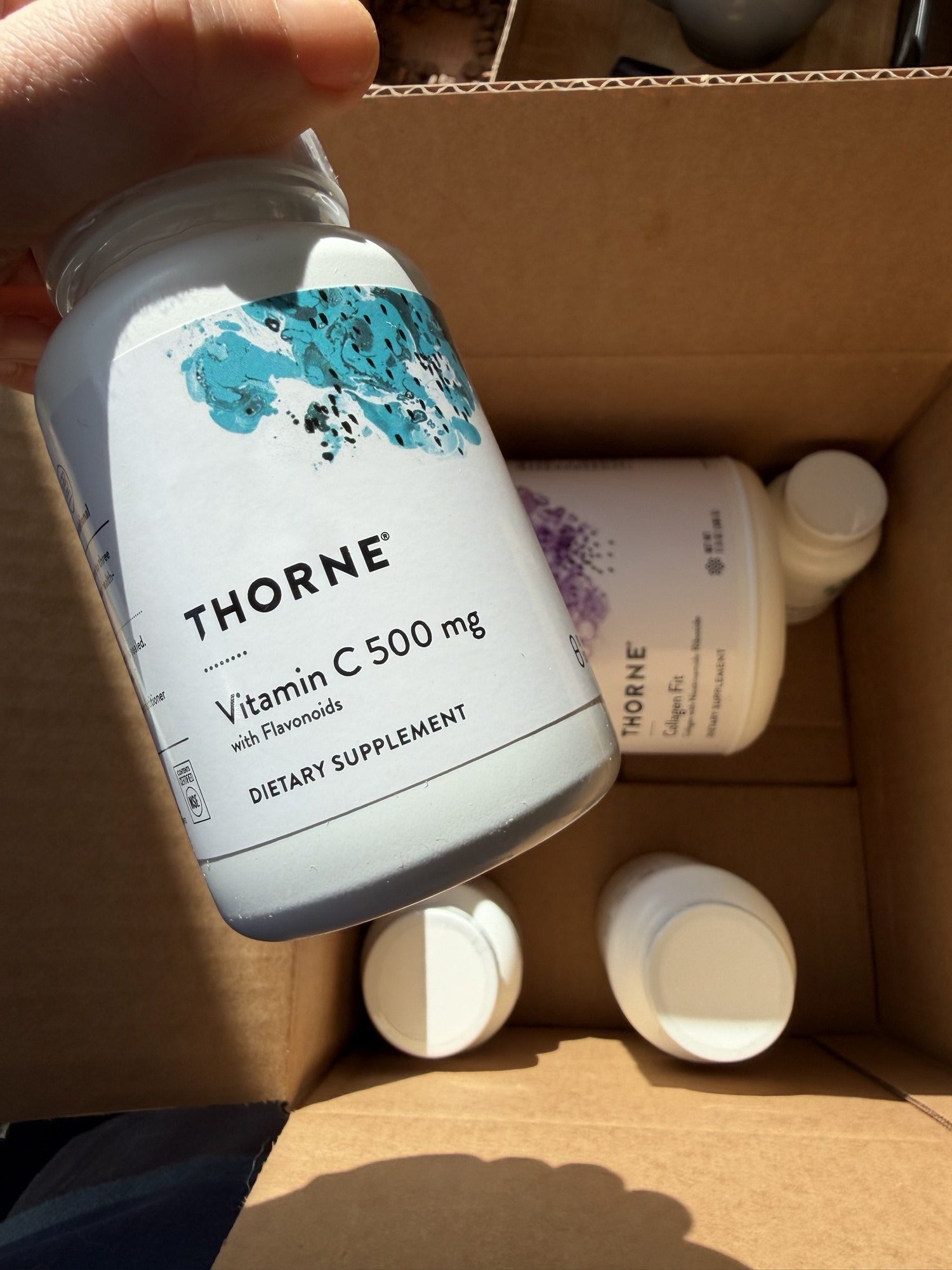 Thorne Vitamin C 500mg with Flavonoids, nærbilde